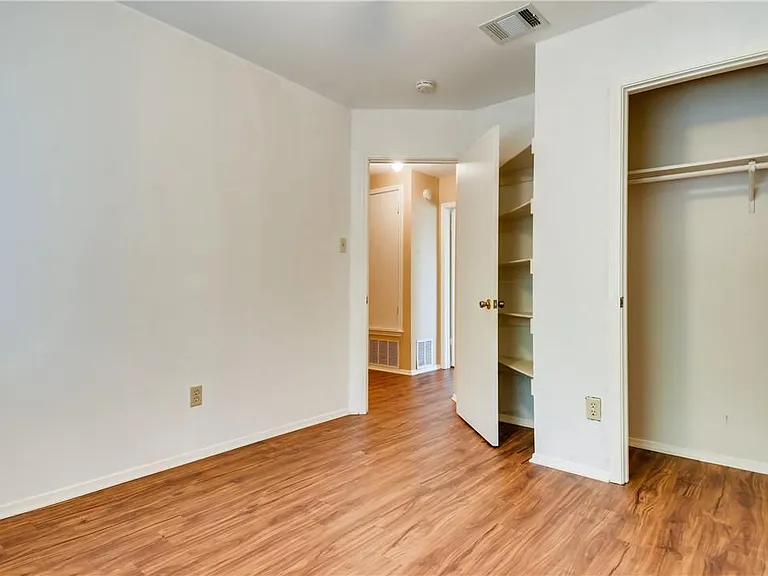 12007 Rosethorn Dr — Photo 20