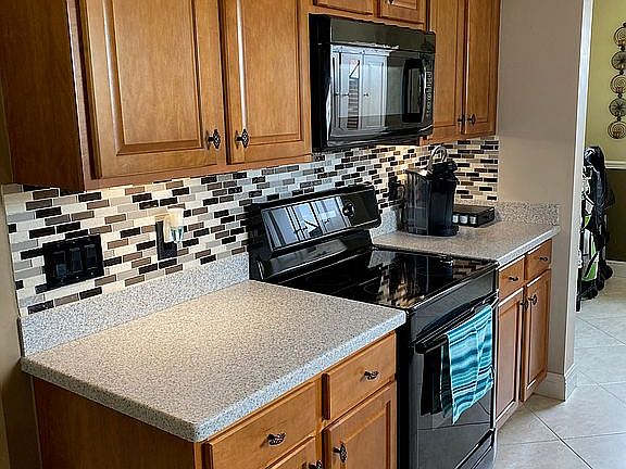 5th image of 1806 Banyan Creek Cir N