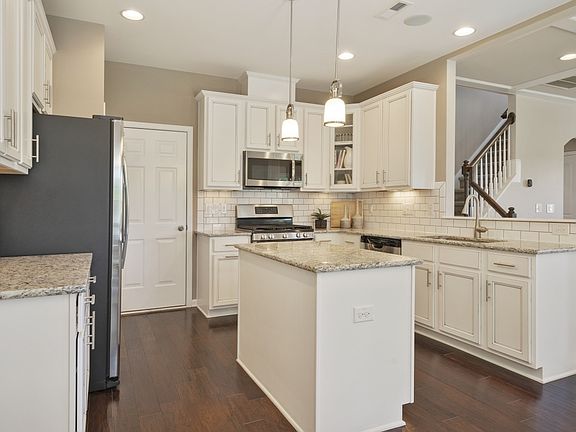 Images of the home are for illustrative purposes only and should never be relied upon