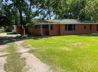 701 S Idaho St, La Porte, TX 77571