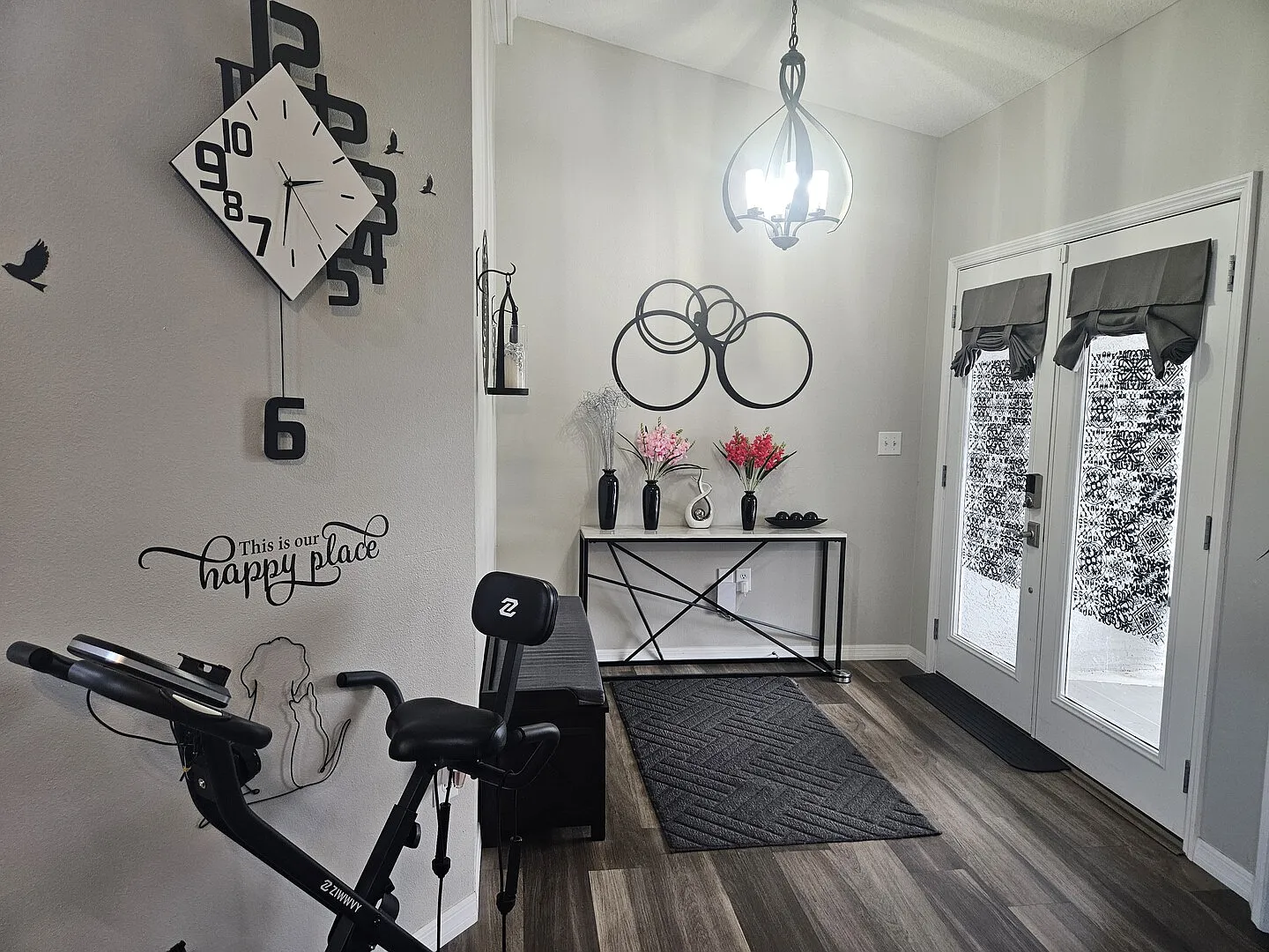 Corporate & Insurance Housing | Furnished 2BR + Den Home — Photo 3