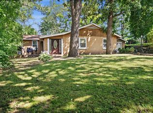 625 Virgil Ave, Elgin, IL 60120