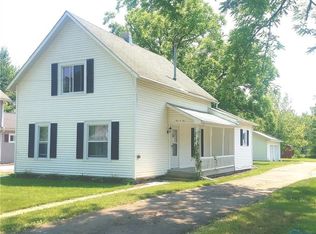 105 Perry St, Haskins, OH 43525