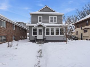 415 Belmont Rd, Grand Forks, ND 58201