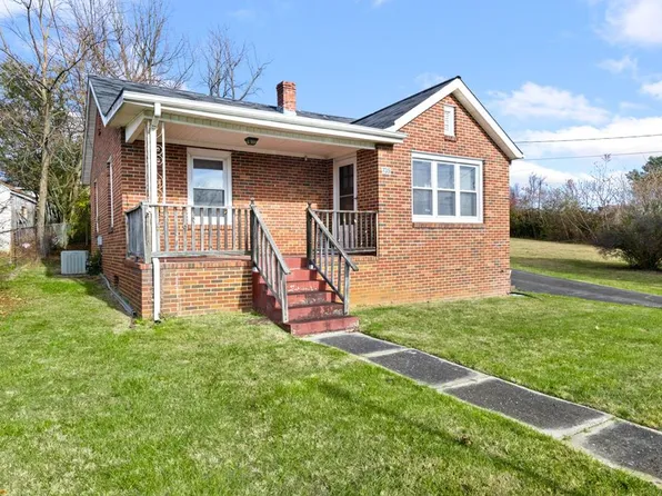 735 Mosby St SW, Abingdon, VA 24210