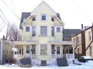 311 11th St #11, Racine, WI 53403