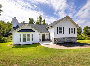 501 Dalton Rd, Seneca, SC 29678