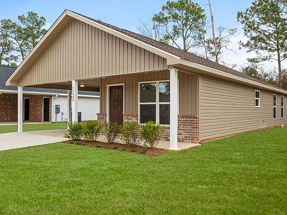 3rd image of 13688 Lawton Ln