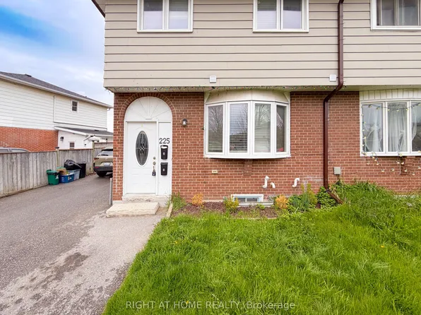 225 Kinmount Cres, Oshawa, ON L1J 3T8
