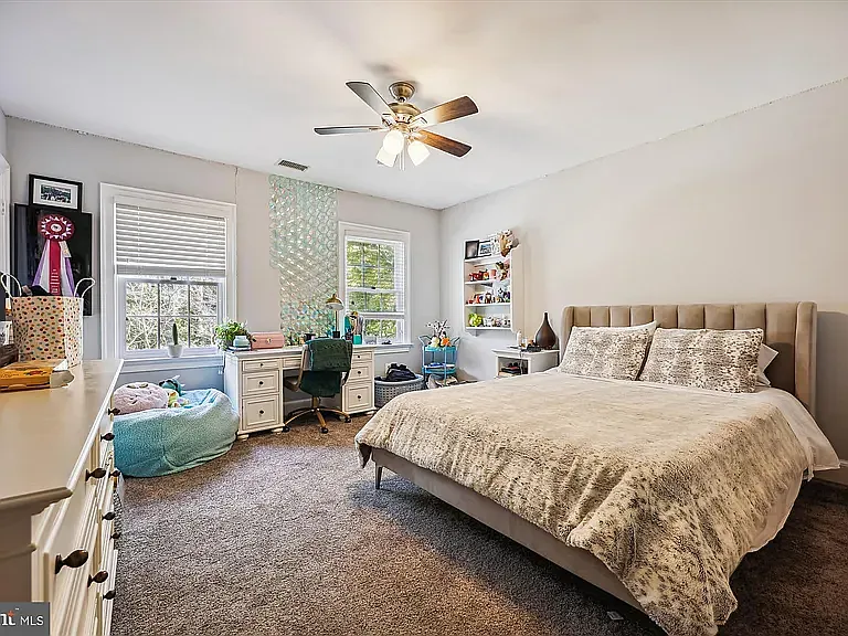 14708 Westbury Rd — Photo 48