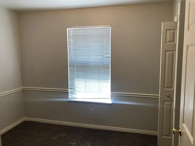 598 N 100 W #3 — Photo 9