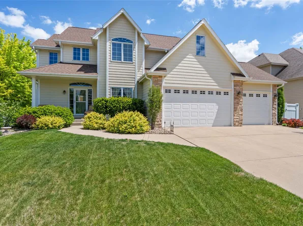 2639 NW 160th St, Clive, IA 50325