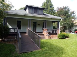 911 Durham St, Fuquay Varina, NC 27526