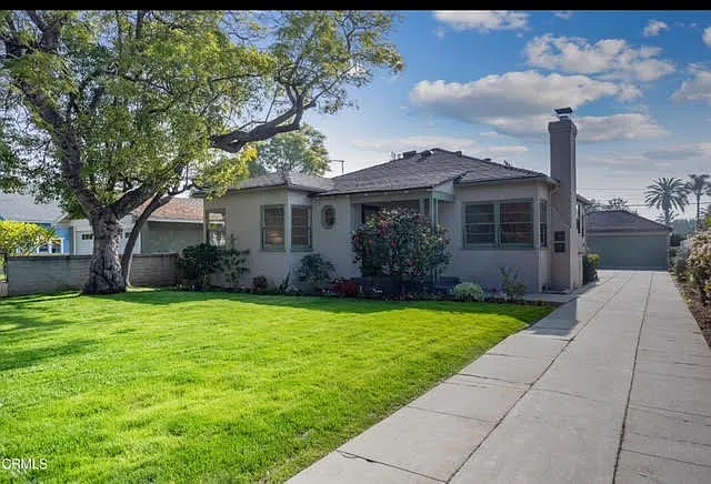 2 bed, 1100 sqft, $3,825 — Photo 2