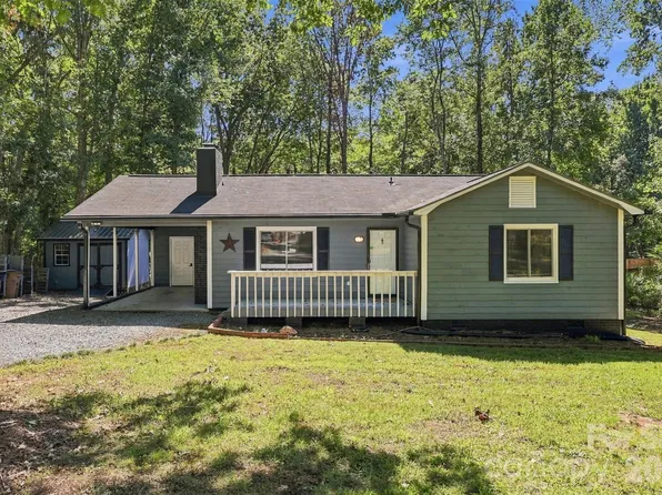 2909 Matoka Trl, Matthews, NC 28104