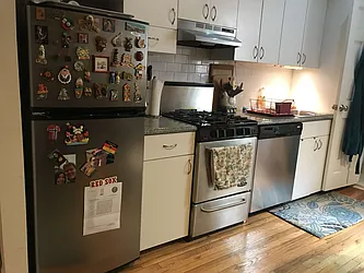 Rented by Metropolis Real Estate of Manhattan