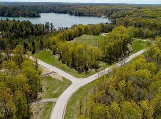 1675 Lodge Pole Ct, Traverse City, MI 49696