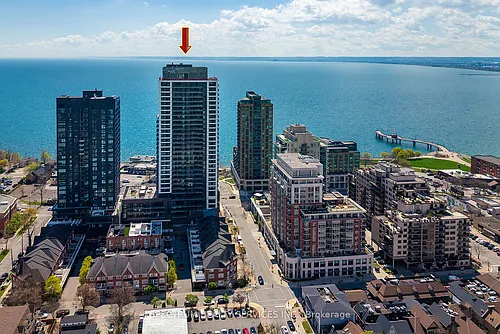 2075 Lakeshore Rd Photo 1