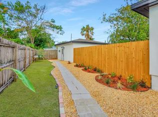 3309 Union St N #1, Saint Petersburg, FL 33713