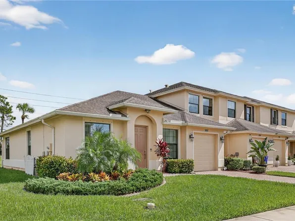 9897 E Villa Circle, Vero Beach, FL 32966