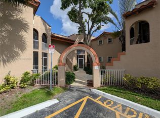 301 SW 86th Ave APT 101, Hollywood, FL 33025