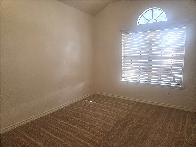 6417 Bellac St — Photo 17