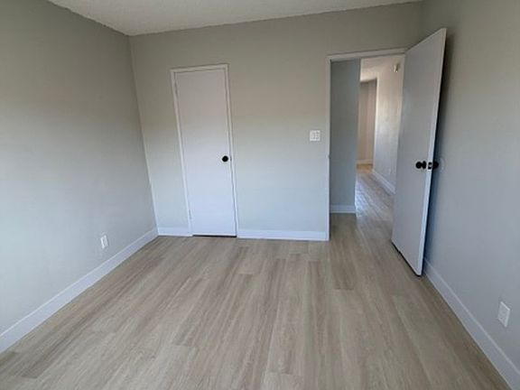 5th image of 600 W 93rd St #9