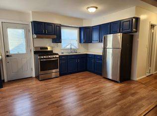 66 Lenox Ave APT 1, Westbury, NY 11590