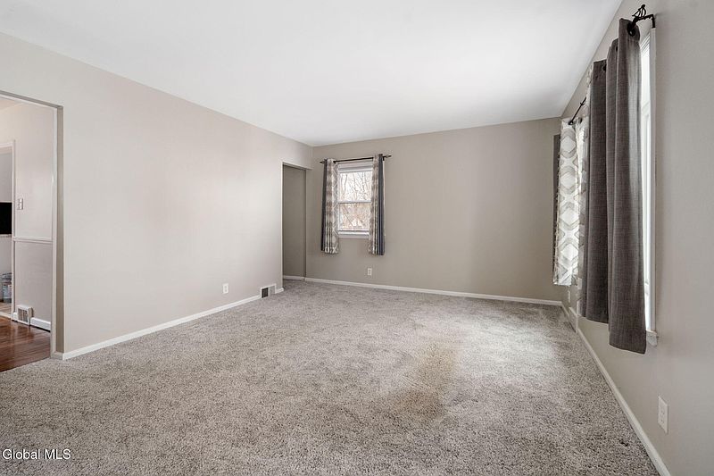5th image of 9 Fuller Terrace