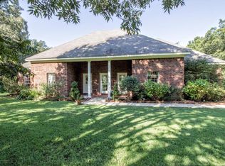 1765 Baker Rd, Lake Cormorant, MS 38641