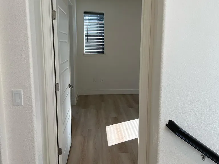 3554 Nuestra Ave — Photo 28