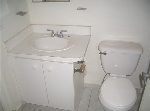 3rd image of 840 NW 87th Ave APT 201