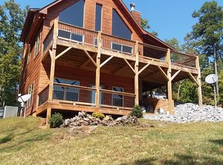 20 Jitterbug Ln, Murphy, NC 28906