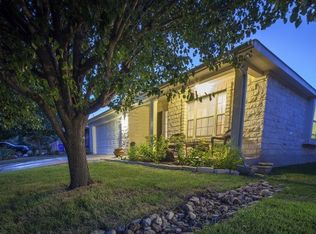 1215 Heritage Park Dr, Cedar Park, TX 78613