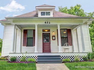 621 N 4th St, Rogers, AR 72756