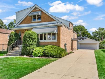 10713 S Kenneth Ave, Oak Lawn, IL, 60453