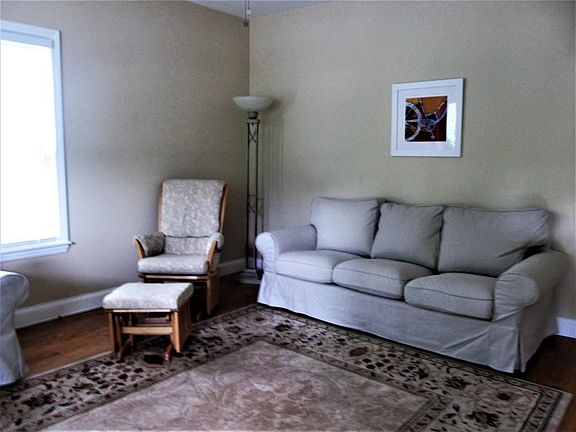 5th image of 52-54 Church St #1