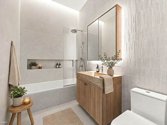 5th image of 174 Eagle St #1