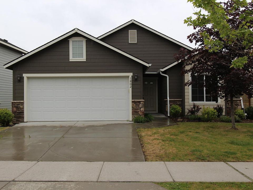 1st image of 1802 W Yaquina Dr