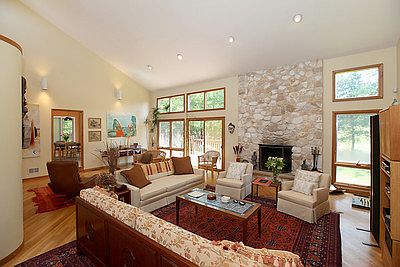 Living Room - left side