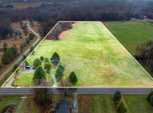 846 N Benton Center Rd, Benton Harbor, MI 49022