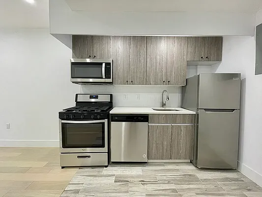 Rented by Oxford Property Group | media 21