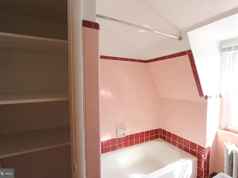 7174 Germantown Ave #6 — Photo 17