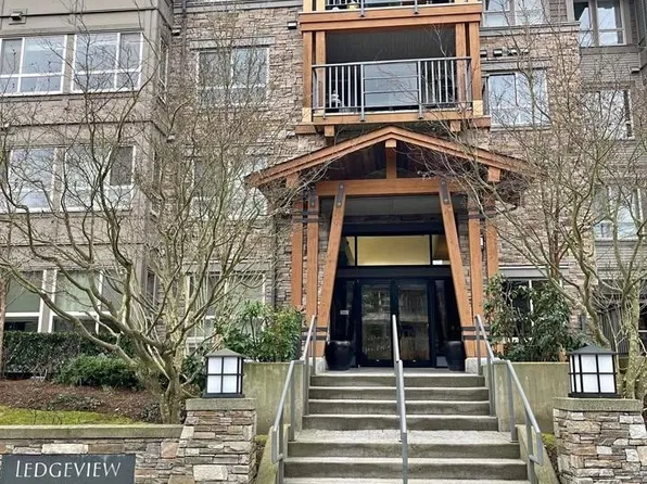 3132 Dayanee Springs Blvd #518, Coquitlam, BC V3E 0B5