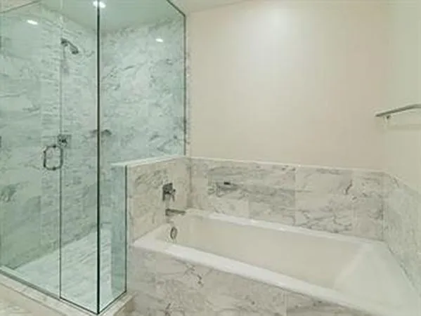 580 Washington St #501 — Photo 11