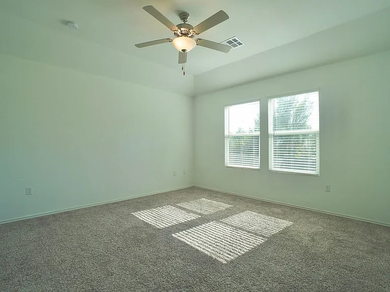 10709 Steinbeck Dr — Photo 14
