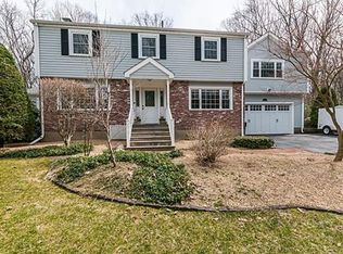 451 Winch St, Framingham, MA 01701