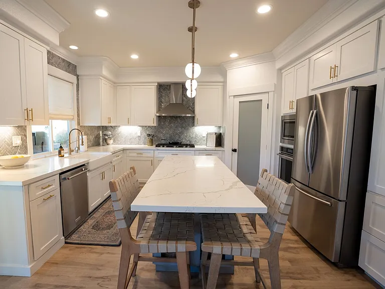 33896 Calafia St — Photo 10
