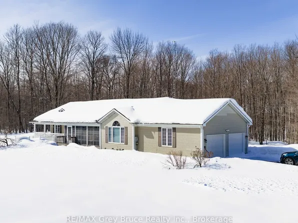 720291 Side Road 20, Georgian Bluffs, ON N0H 2T0