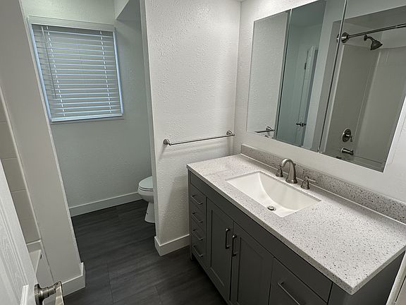 4th image of 4251 Central Ave #3
